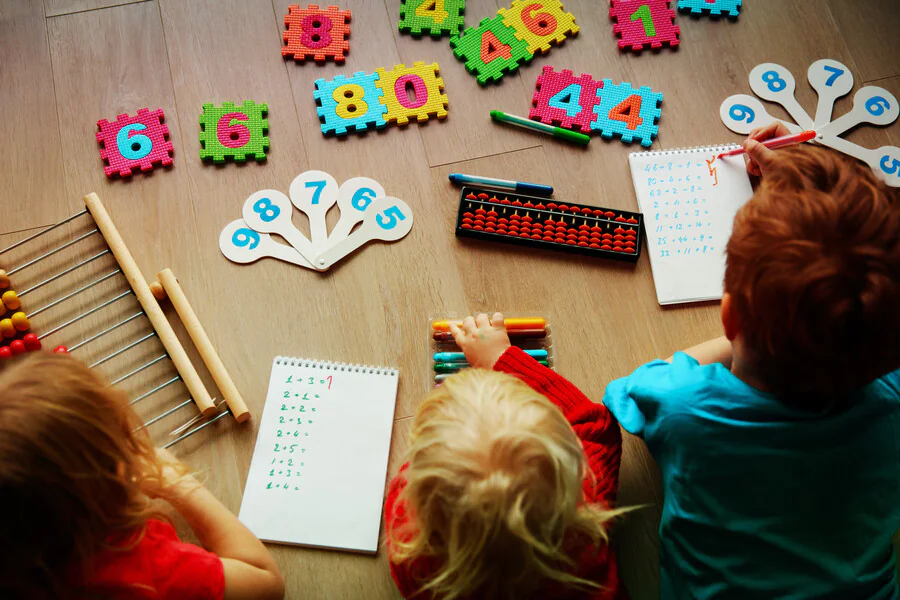 Quels sont les principaux domaines d'apprentissage en maternelle ?