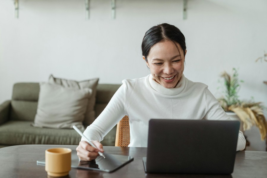 Comment se positionner efficacement sur le marché du travail en ligne rémunéré ?